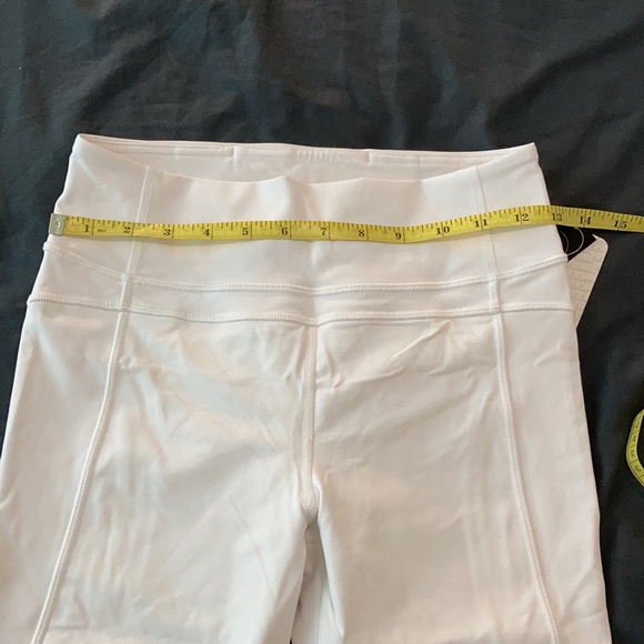 Twist and train crop 6 NWT - Picture 7 of 10